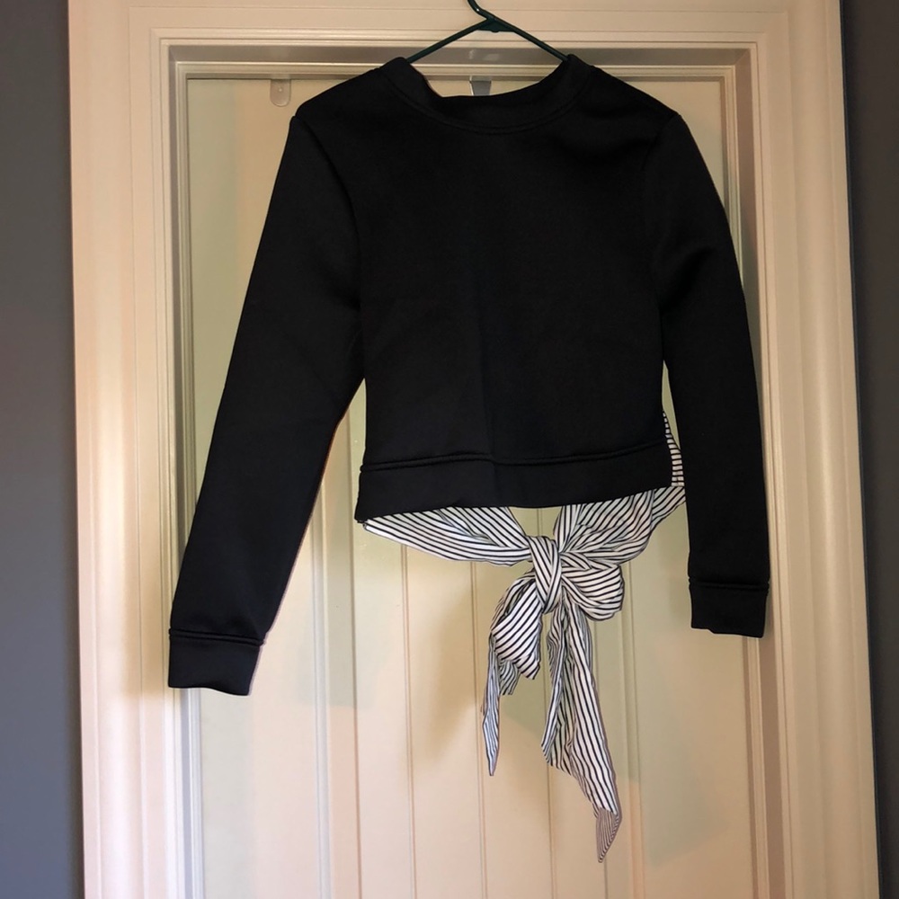 Bow Back Sweater - Picture 3 of 5
